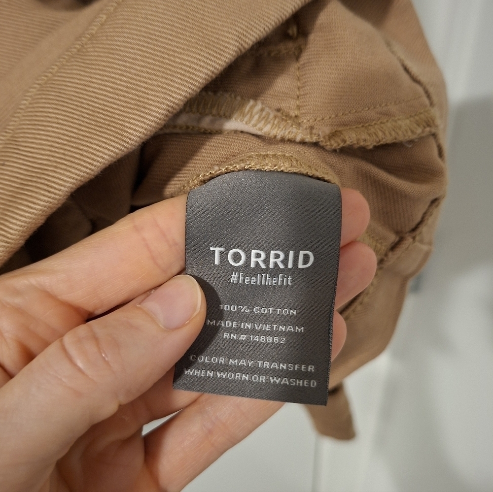 NWT Torrid Lightweight Tan 100% Cotton Twill Crop Trench (Size 1/1X) - Picture 11 of 11
